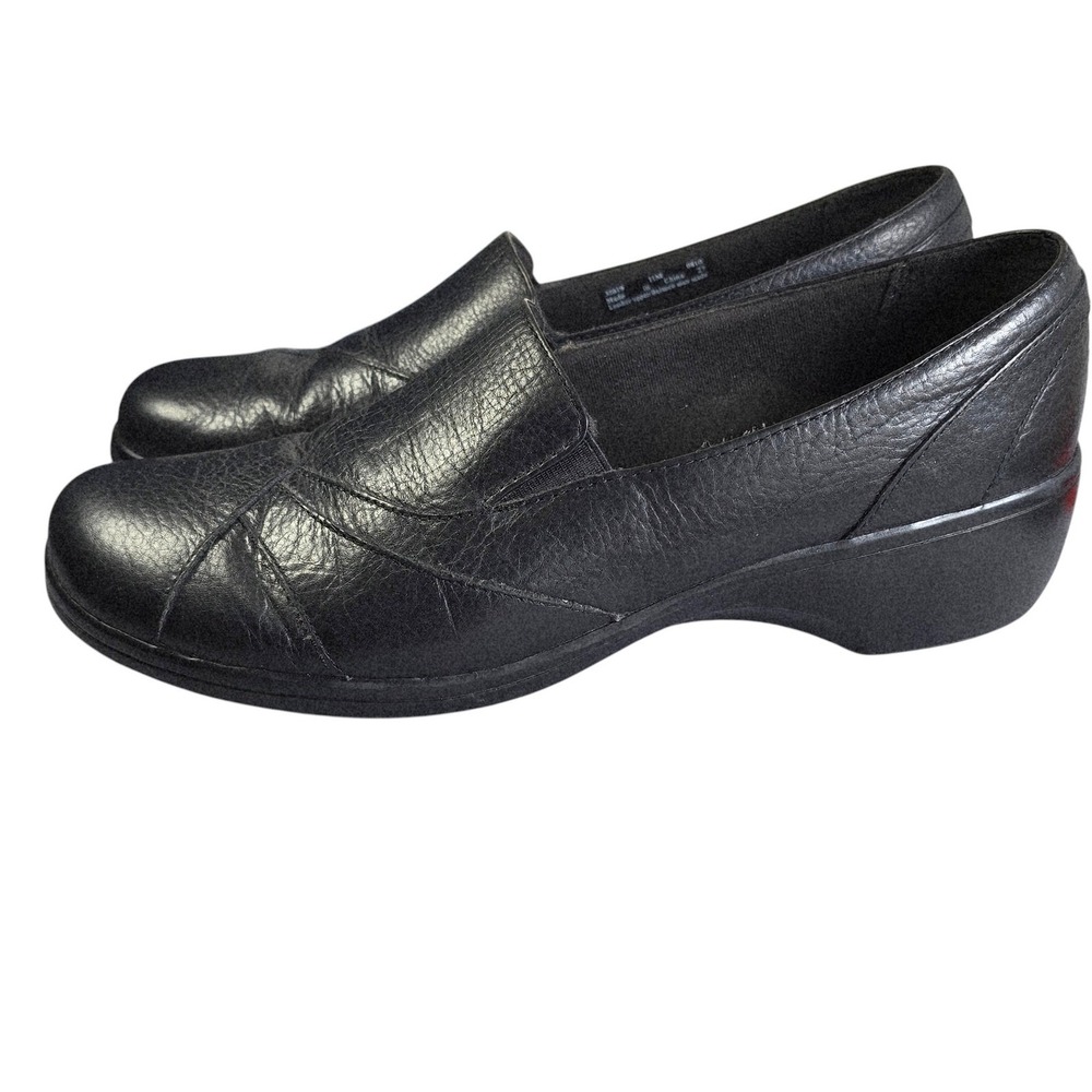 Clarks Womens Black Leather Slip On Loafers Low‎ Wedge Shoes 35619 Size 11M
